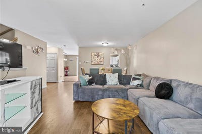 /international/us/9847-bon-haven-lane-owings-mills-md-110108199102/