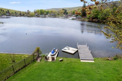 /international/us/25-ten-eyck-avenue-greenwood-lake-ny-110099177624/