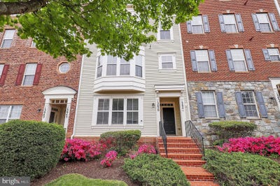 /international/us/13039-clarksburg-square-road-clarksburg-md-110107689392/