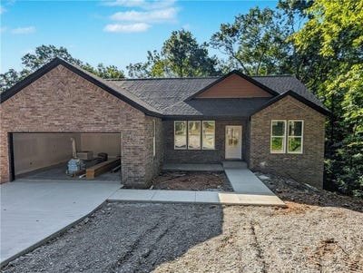 /international/us/10-bankfoot-lane-bella-vista-ar-110101316507/