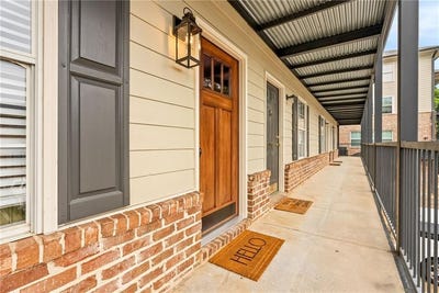 /international/us/327-n-ross-street-auburn-al-110108501290/