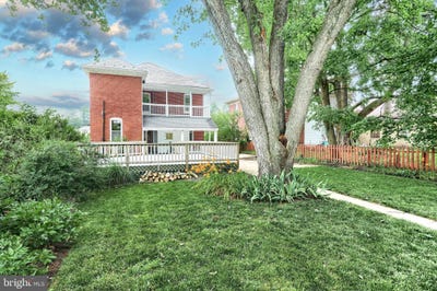 /international/us/415-lincoln-way-w-new-oxford-pa-110100589094/