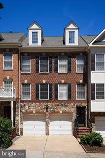 /international/us/4658-hummingbird-lane-fairfax-va-110108504529/