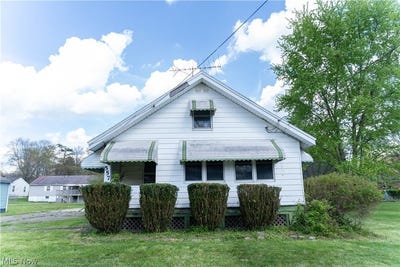 /international/us/557-sunshine-avenue-youngstown-oh-110107536529/