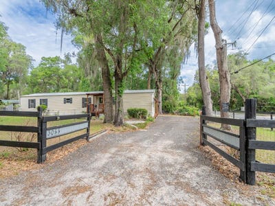 /international/us/3055-ne-161st-street-citra-fl-110107571419/