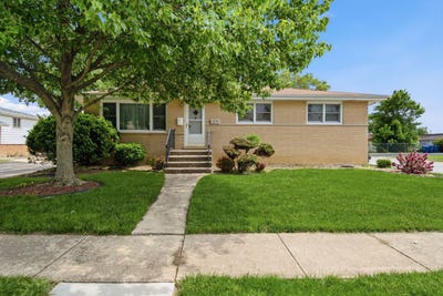 /international/us/13119-linder-avenue-crestwood-il-110108337124/