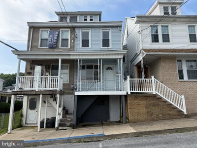 /international/us/1218-spruce-street-ashland-pa-110108745757/