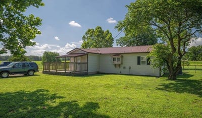 /international/us/3970-nw-lawton-road-columbus-ks-110100755434/