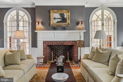 /international/us/4102-greenway-baltimore-md-110098270885/
