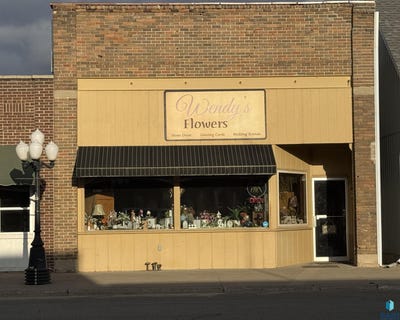 /international/us/814-main-st-edgerton-mn-110104017482/