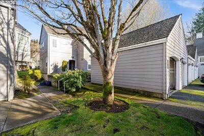 /international/us/8510-sw-curry-dr-wilsonville-or-110105783436/