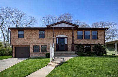 /international/us/676-bohemia-parkway-sayville-ny-110106813635/