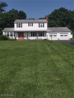 /international/us/11251-mantua-center-road-mantua-oh-110100927035/