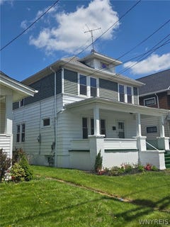 /international/us/2486-pierce-avenue-niagara-falls-ny-110108427071/