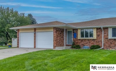 /international/us/1042-daybreak-circle-lincoln-ne-110120001742/