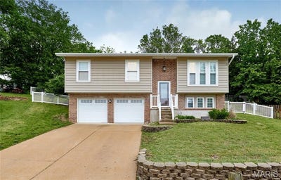 /international/us/6001-la-chateau-court-st-louis-mn-110108547511/