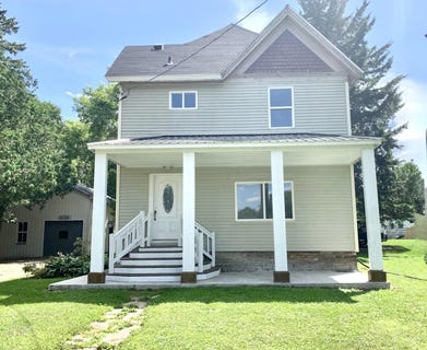 /international/us/1048-east-main-st-burke-ny-110101120923/