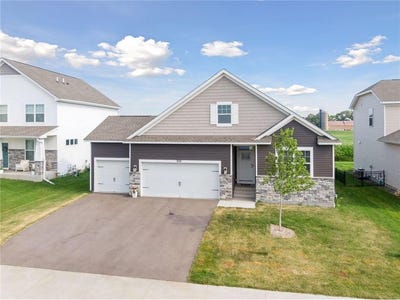 /international/us/834-foxglove-terrace-waconia-mn-110100849911/