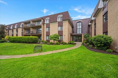 /international/us/1103-n-mill-street-naperville-il-110107377308/