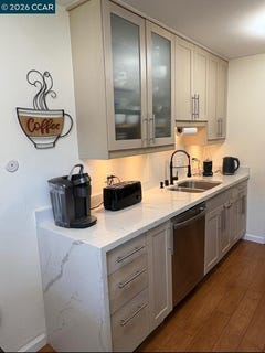/international/us/2180-geary-rd-pleasant-hill-ca-110108382559/