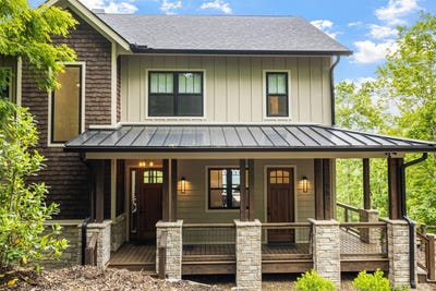 /international/us/55-steeplebush-court-tuckasegee-nc-110100750153/