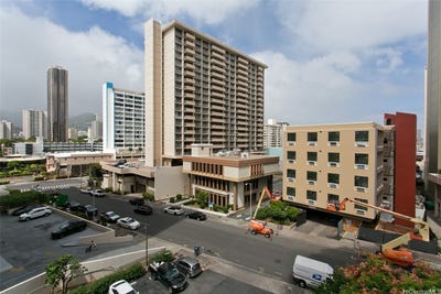 /international/us/750-amana-street-honolulu-hi-110108663763/