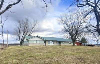 /international/us/5034-county-line-road-mountain-grove-mo-110104927984/