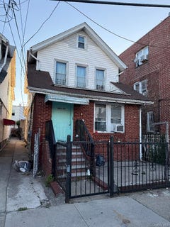 /international/us/103-18-130th-street-richmond-hill-ny-110108961825/