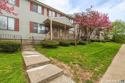 /international/us/151-newington-avenue-new-britain-ct-110107749179/