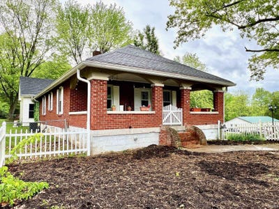 /international/us/548-state-road-458-bedford-in-110099370277/