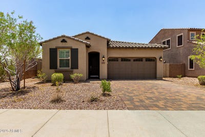 /international/us/12573-w-caraveo-place-peoria-az-110100631592/