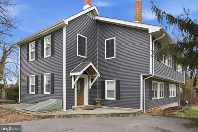 /international/us/14115-manor-road-baldwin-md-110107075546/