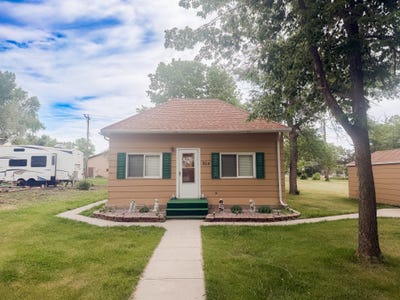 /international/us/304-s-2nd-ave-woonsocket-sd-110108355374/