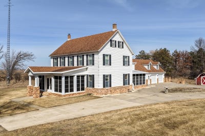 /international/us/31468-county-highway-61-ottertail-mn-110107696714/