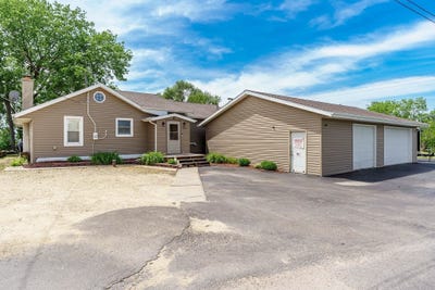 /international/us/10444-rock-lane-roscoe-il-110108476727/