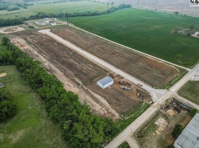 /international/us/s-industrial-rd-buhler-ks-110107680772/