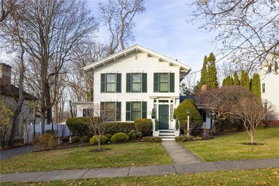 /international/us/67-center-street-geneseo-ny-110103736733/