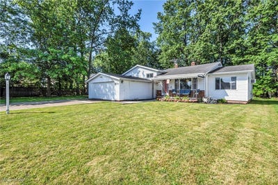 /international/us/872-deborah-drive-willowick-oh-110100798716/