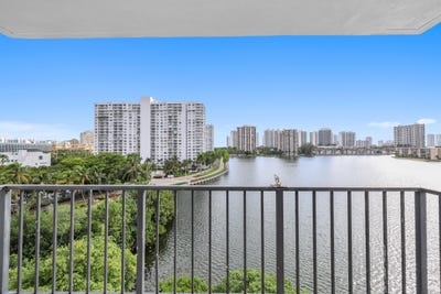 /international/us/2780-ne-183rd-street-aventura-fl-110107807438/