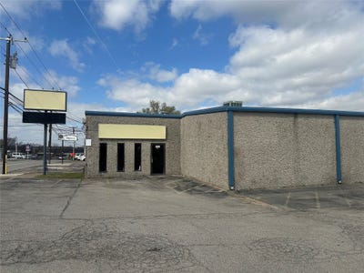 /international/us/501-w-main-street-mesquite-tx-110106153182/