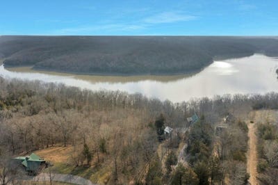 /international/us/950-lakeview-drive-bloomfield-ky-110100380446/