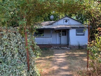 /international/us/201-west-oak-ave-hayfork-ca-110101099969/