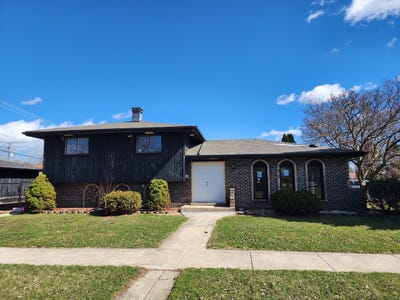 /international/us/2736-178th-street-lansing-il-110106721729/