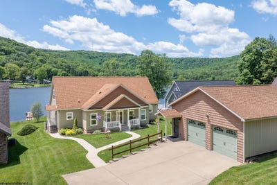 /international/us/8-s-waters-edge-lane-bruceton-mills-wv-110108450477/