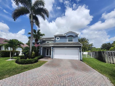 /international/us/1582-nw-135th-avenue-pembroke-pines-fl-110108408228/