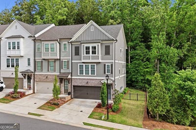 /international/us/228-retreat-lane-canton-ga-110107851293/