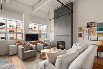 /international/us/361-robinson-street-basalt-co-110107800166/