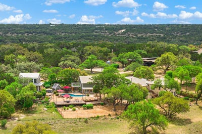 /international/us/100-rainbow-s-end-wimberley-tx-110108059904/