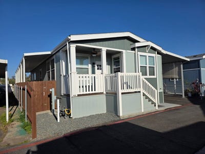 /international/us/2420-palm-ave-san-diego-ca-110104440997/