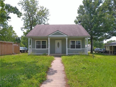 /international/us/503-w-shawnee-street-paola-ks-110099920191/